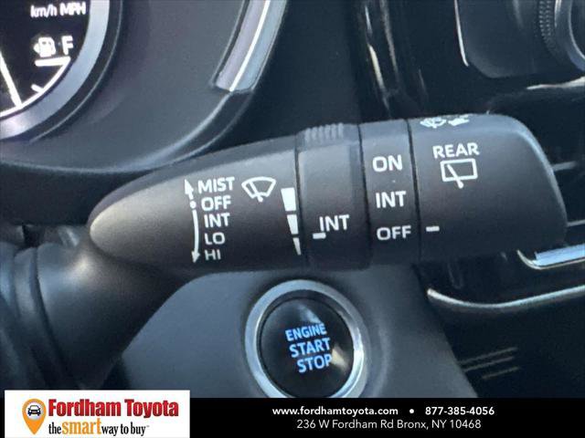 Certified 2021 Toyota Highlander XLE image 26