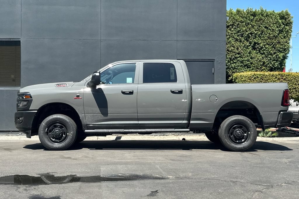 New 2026 RAM 2500 Tradesman AWD/4WD image 7