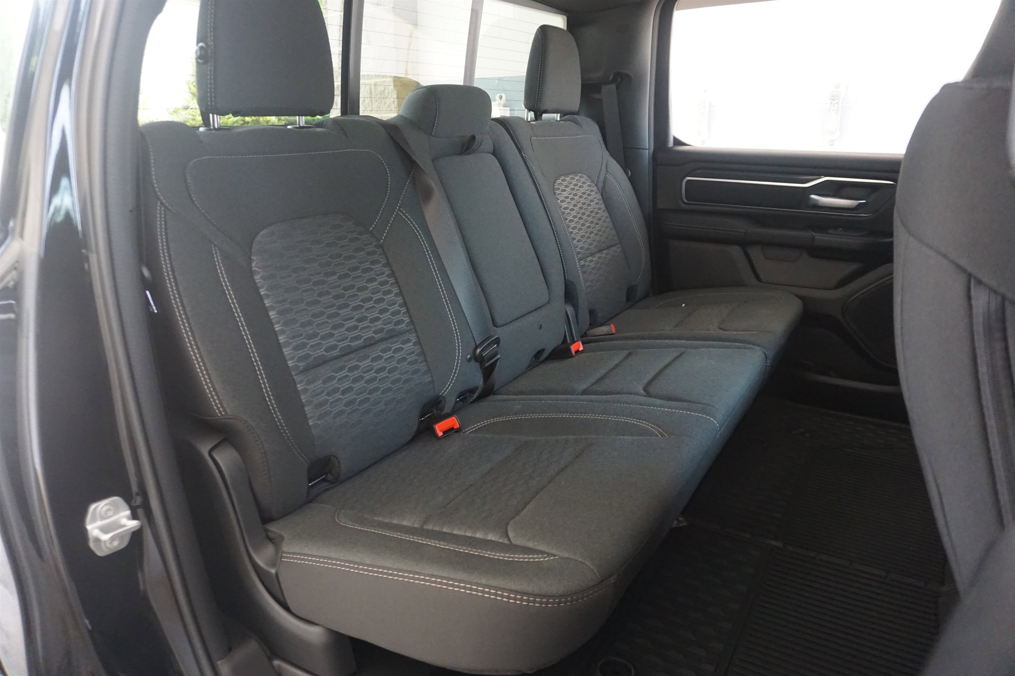 Used 2025 RAM 1500 Big Horn AWD/4WD image 19