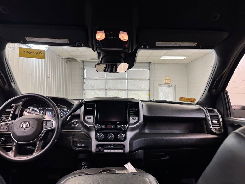 Used 2025 RAM 3500 Tradesman w/ Chrome Appearance Group image 20