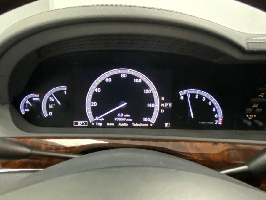 Used 2013 Mercedes-Benz S 550 4MATIC w/ Sport Pkg image 34