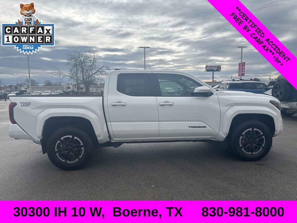 Used 2024 Toyota Tacoma TRD Sport image 2