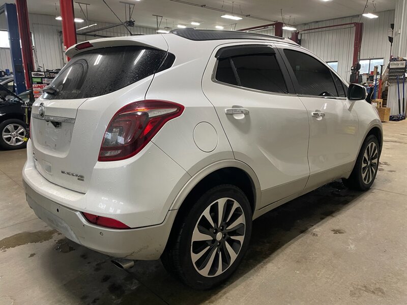 Used 2017 Buick Encore Premium AWD/4WD image 5