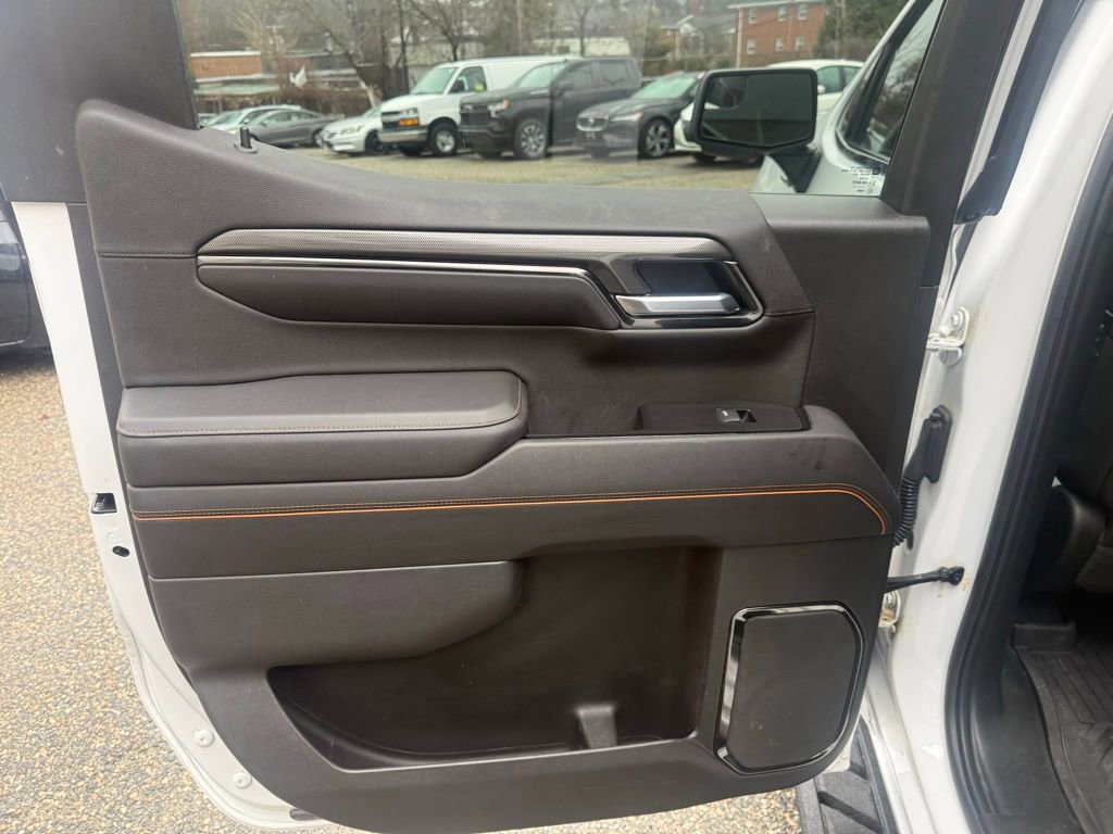 Used 2022 GMC Sierra 1500 AT4 image 16