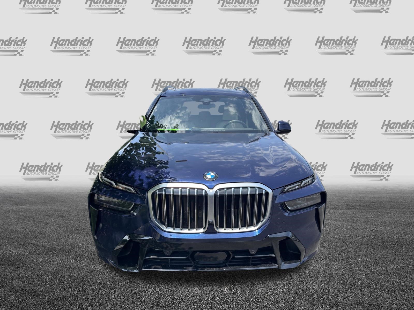 Certified 2023 BMW X7 xDrive40i w/ M Sport Package AWD/4WD image 2