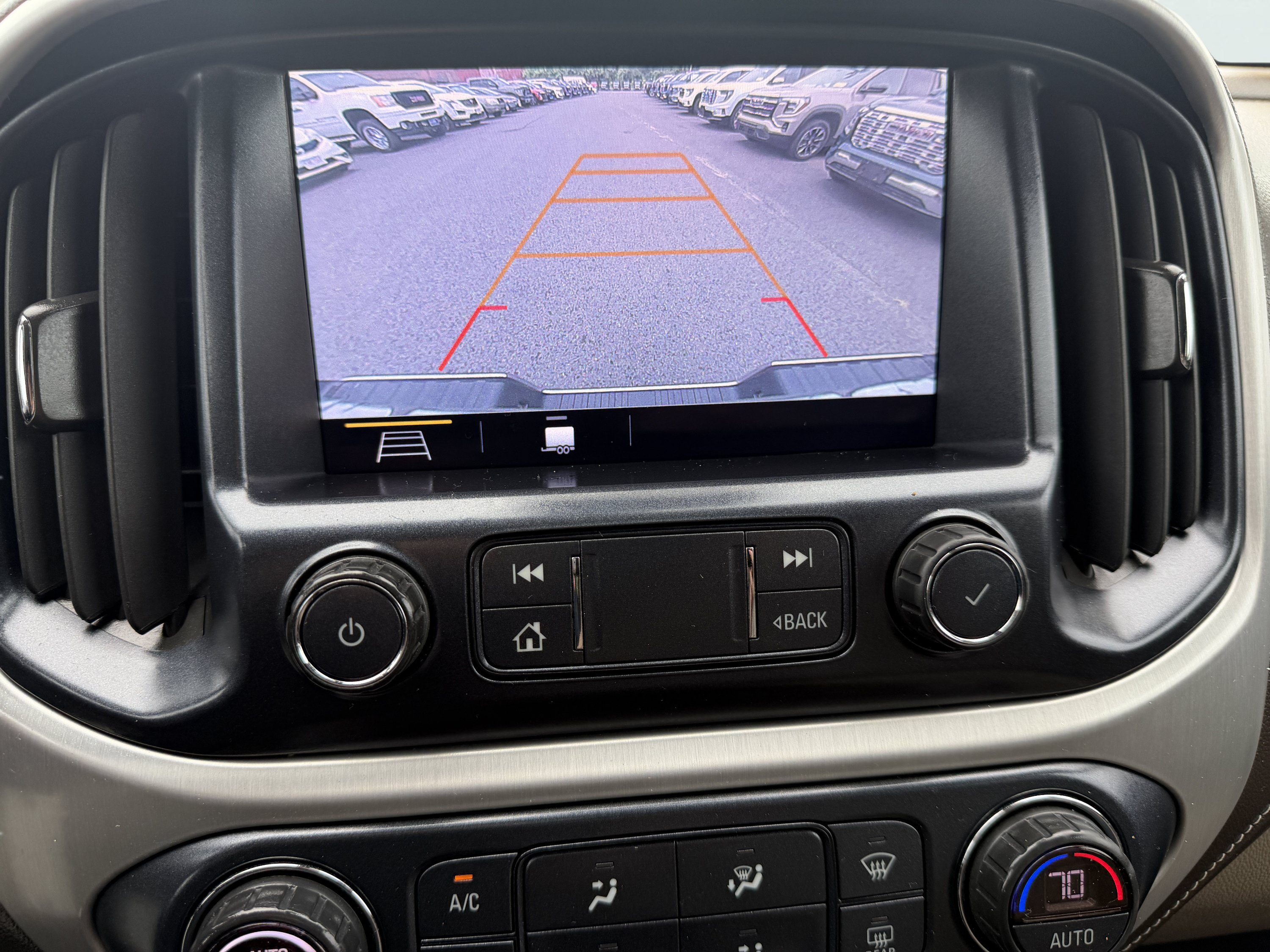Used 2019 GMC Canyon SLT w/ Driver Alert Package AWD/4WD image 4