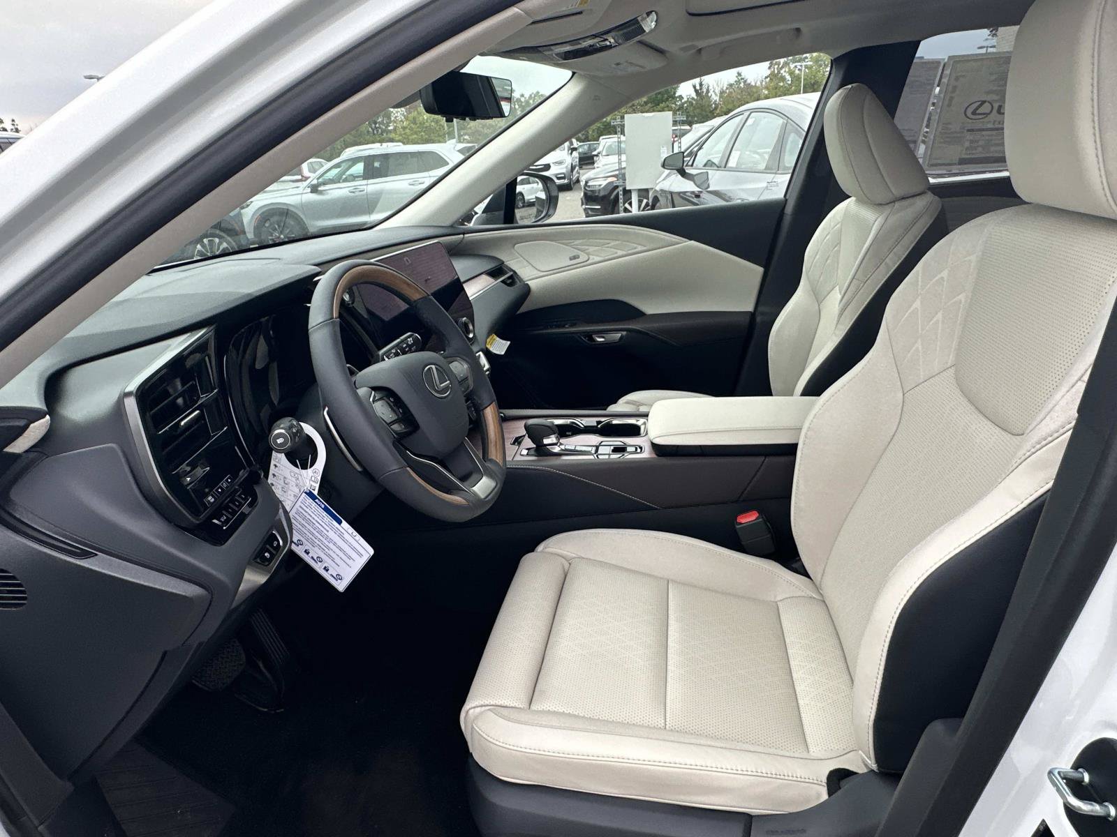 New 2026 Lexus RX 350 w/ Convenience Package AWD/4WD image 11