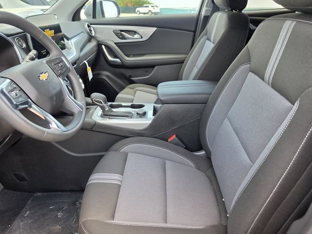 New 2026 Chevrolet Blazer LT w/ Convenience Package AWD/4WD image 17