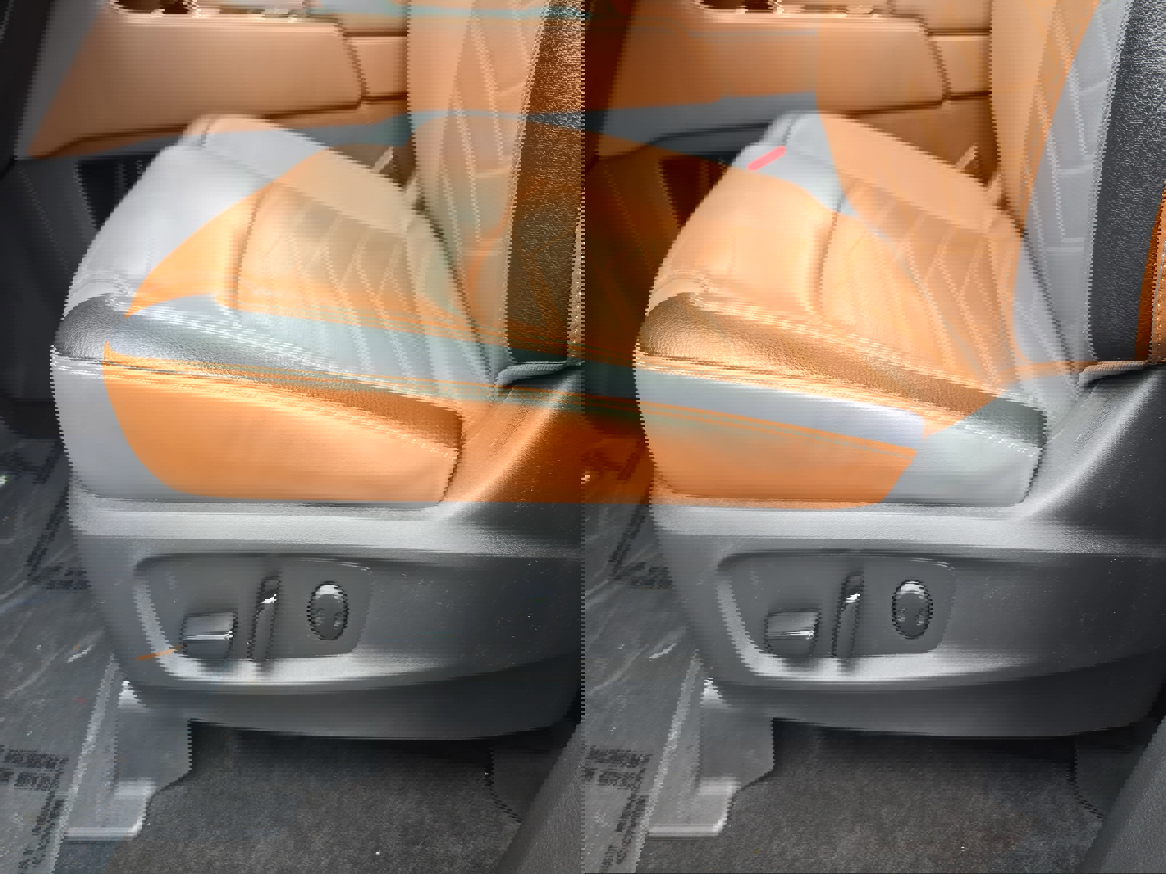 Certified 2023 Nissan Pathfinder Platinum image 28