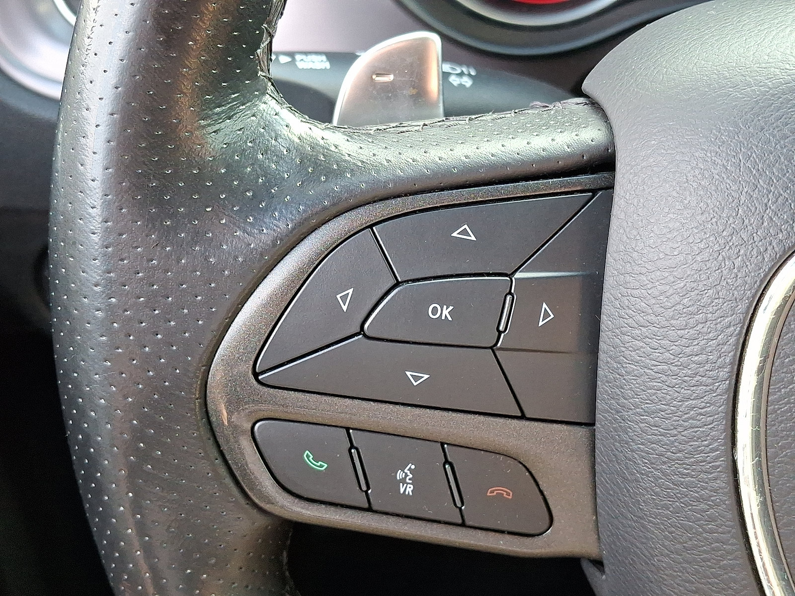 Used 2023 Dodge Charger R/T RWD image 15