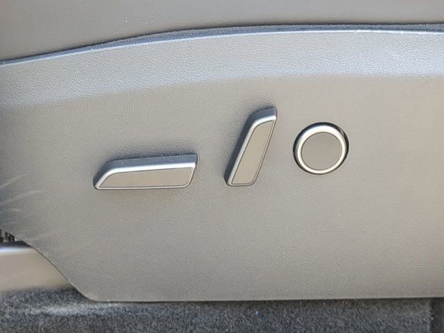 Used 2024 Tesla Model Y Long Range image 23