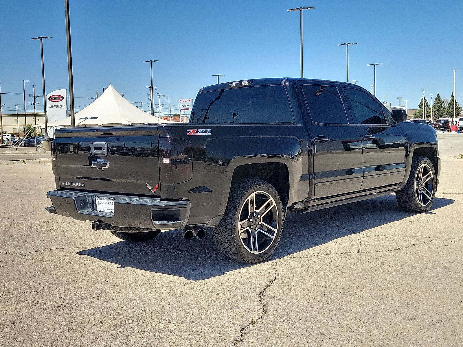 Used 2017 Chevrolet Silverado 1500 LT w/ Texas Edition image 4