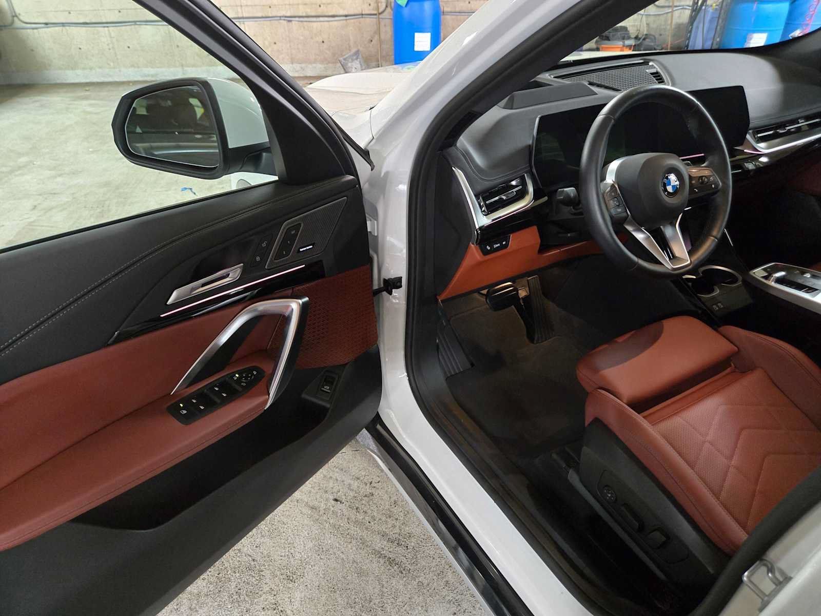 Used 2026 BMW X1 xDrive28i w/ Technology Package AWD/4WD image 19