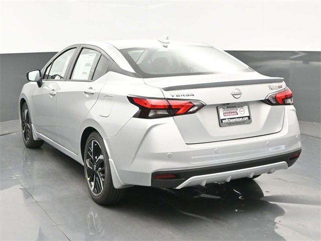 New 2025 Nissan Versa SR w/ Trunk Package image 4
