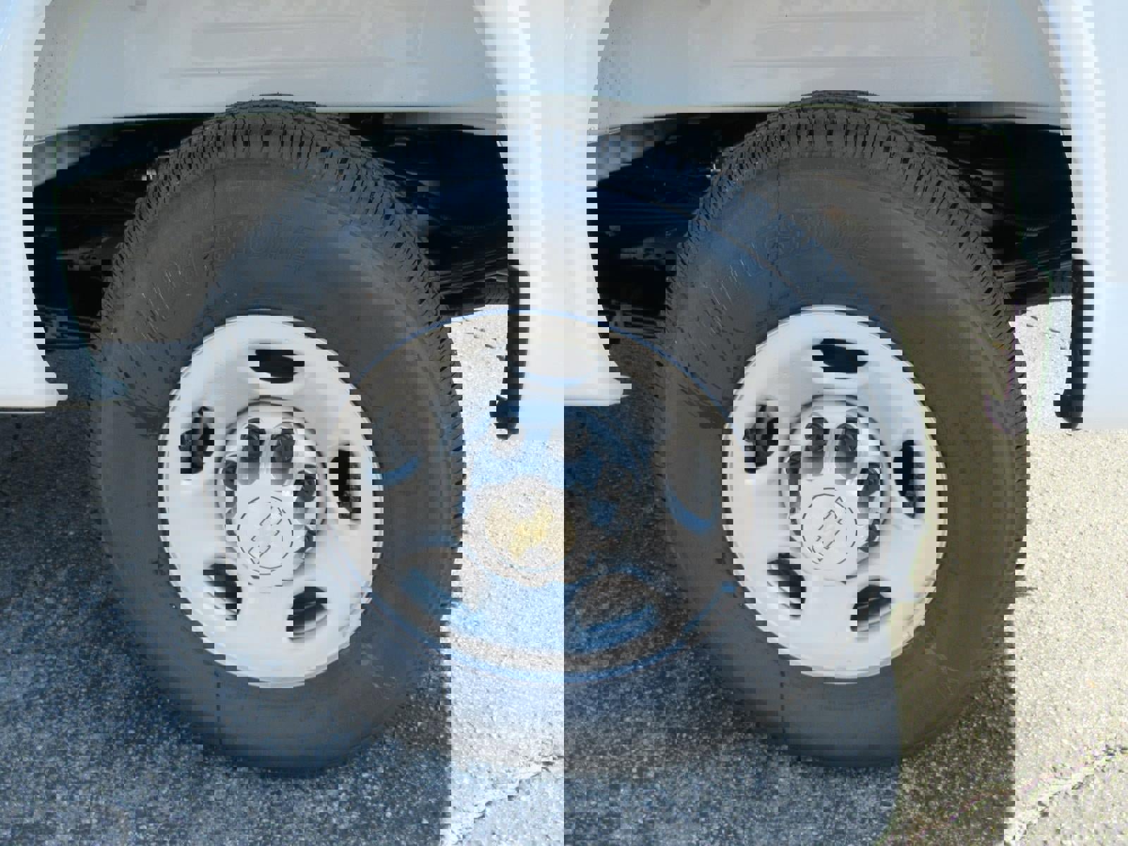 New 2026 Chevrolet Express 2500 w/ Driver Convenience Package image 8