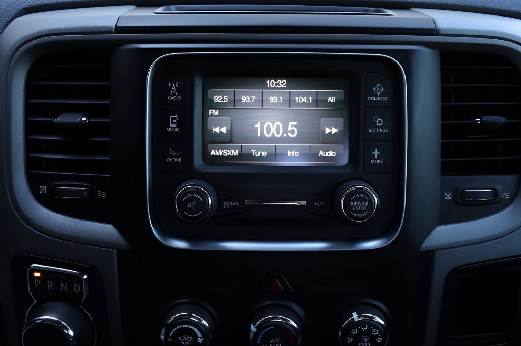 Used 2016 RAM 1500 Express AWD/4WD image 34