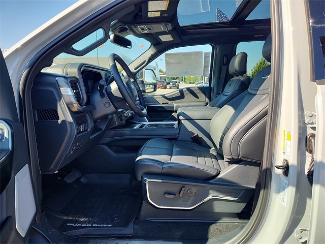 New 2026 Ford F250 4x4 Crew Cab Super Duty image 6