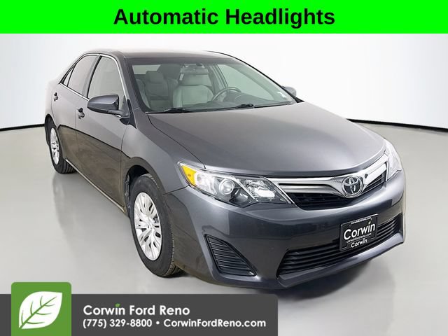 Used 2012 Toyota Camry LE FWD image 1