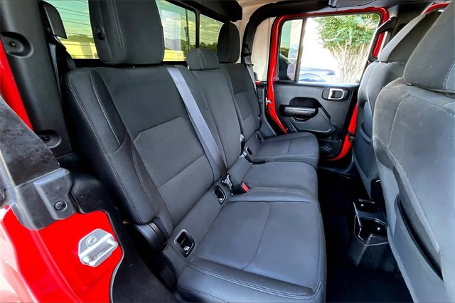 Used 2021 Jeep Gladiator Sport image 21