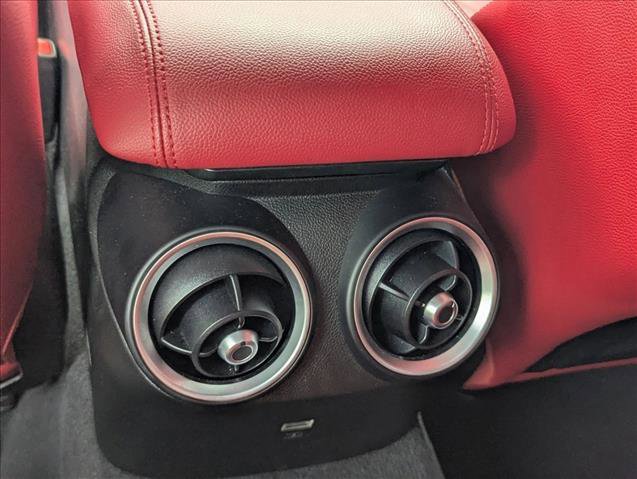 Used 2019 Alfa Romeo Giulia RWD image 15