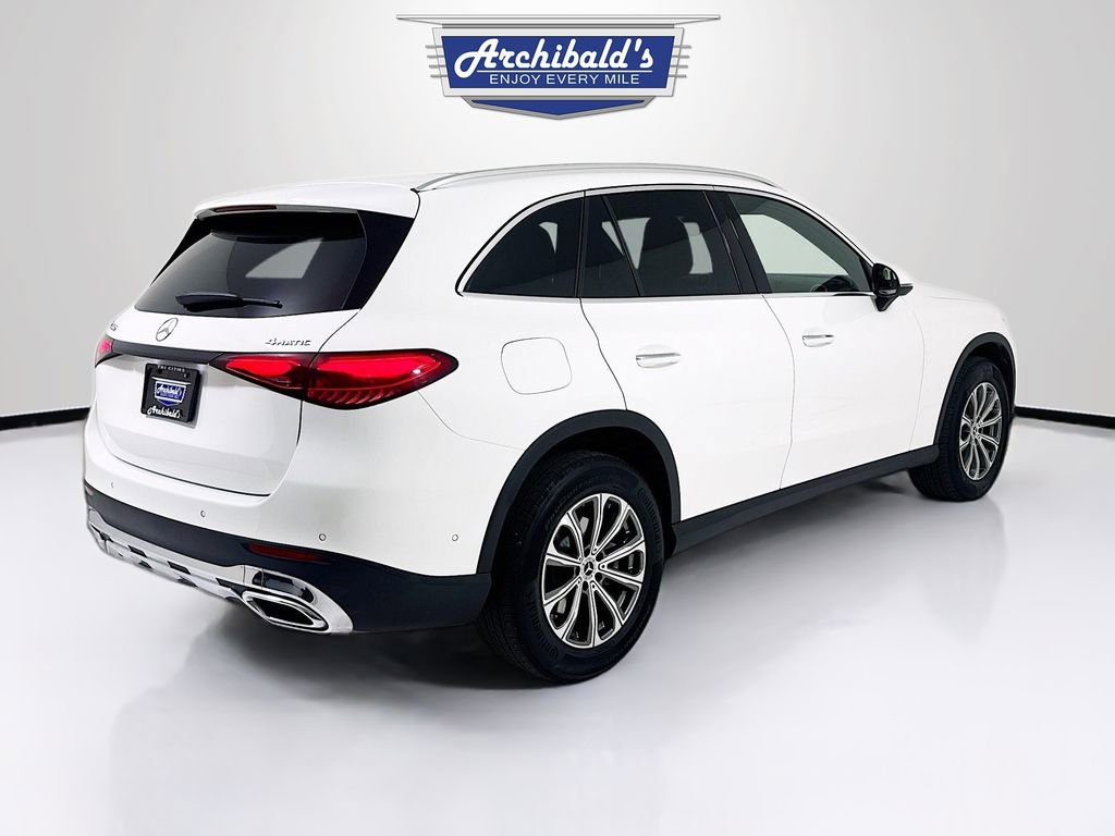 Used 2024 Mercedes-Benz GLC 300 4MATIC image 6