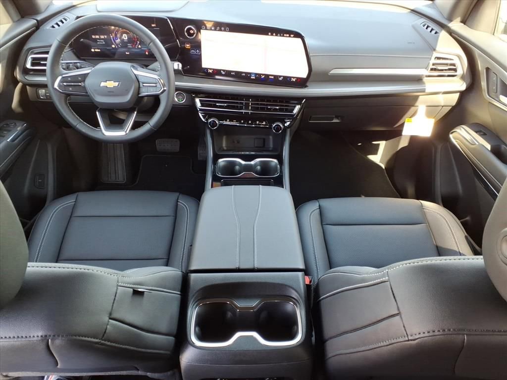 New 2026 Chevrolet Traverse LT w/ Sun and Wheel Package image 15