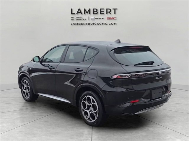 Used 2024 Alfa Romeo Tonale Ti image 3