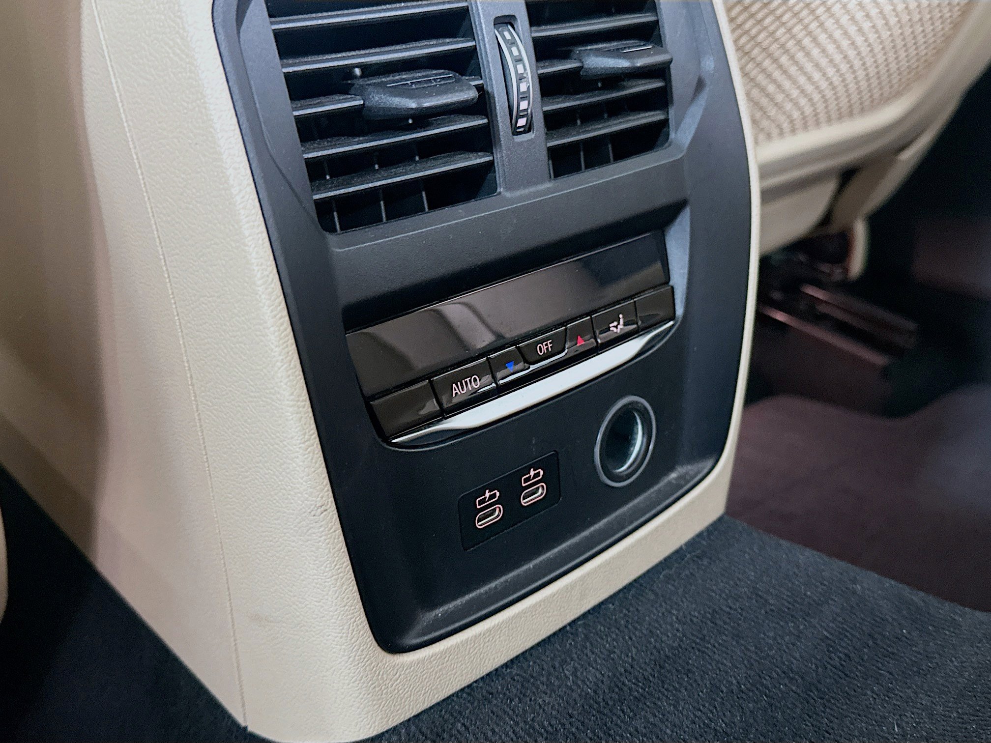 Used 2020 BMW 330i Sedan image 27