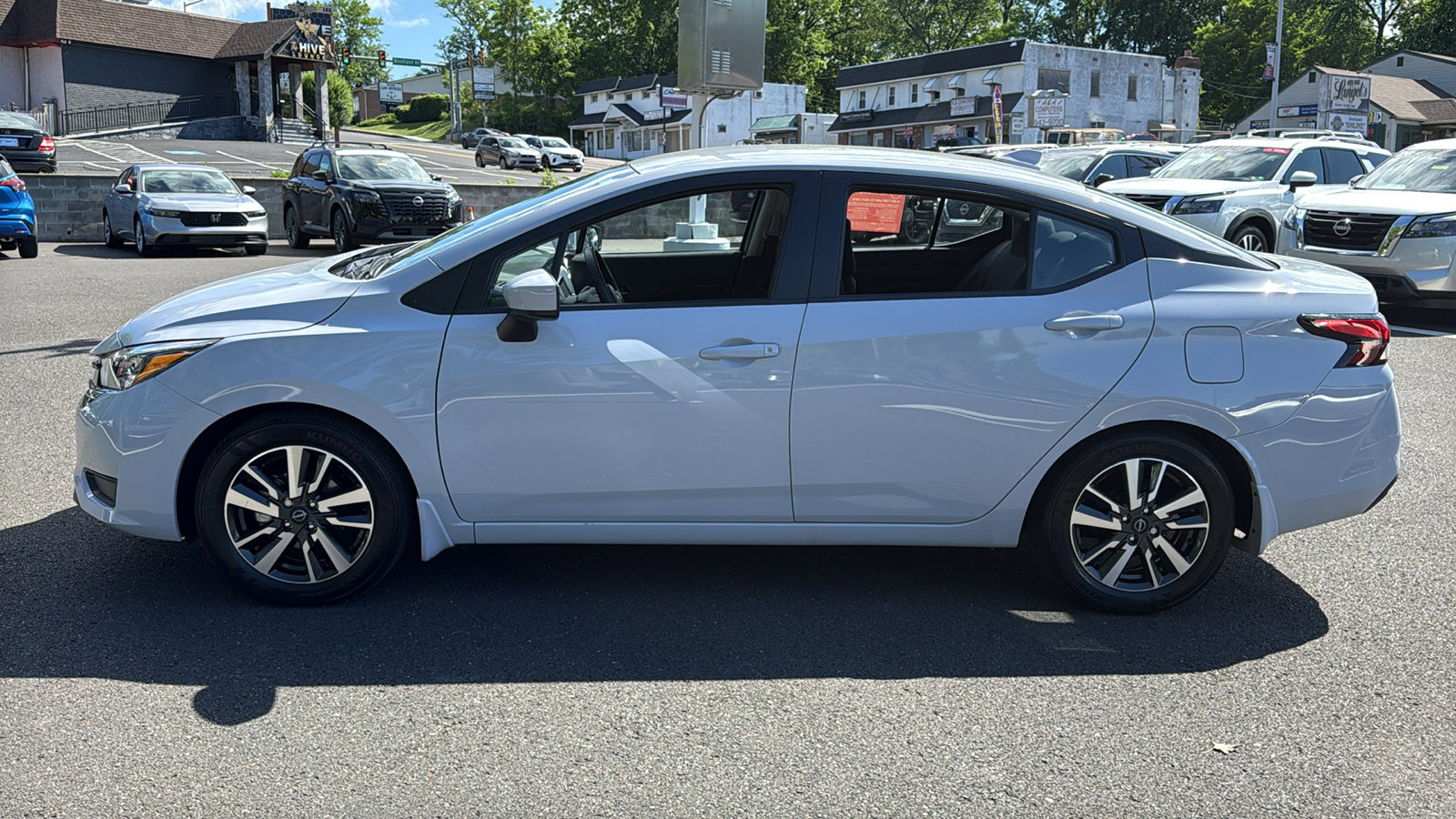 Certified 2025 Nissan Versa SV w/ Trunk Package FWD image 4