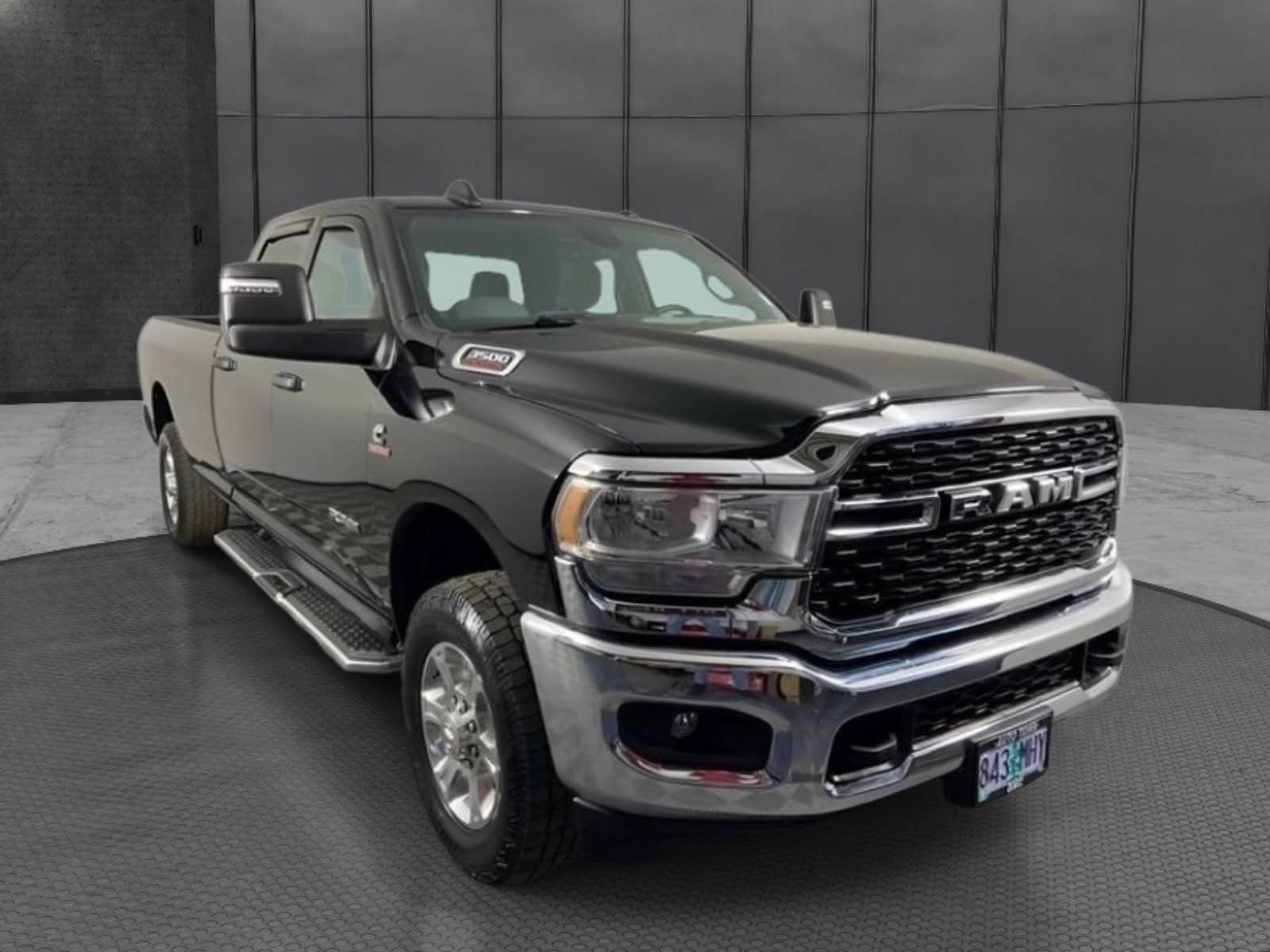 Used 2024 RAM 3500 Big Horn AWD/4WD image 5