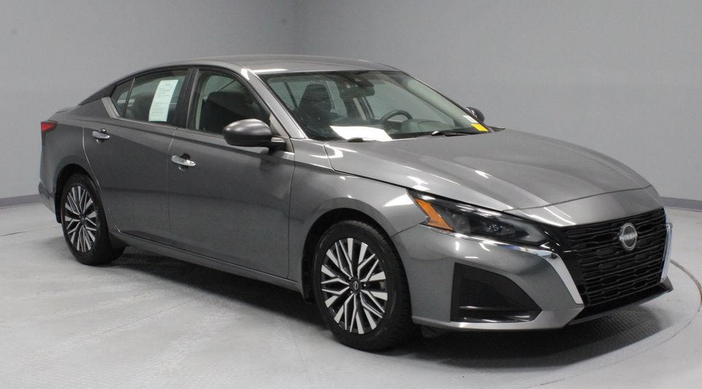 Certified 2024 Nissan Altima 2.5 SV