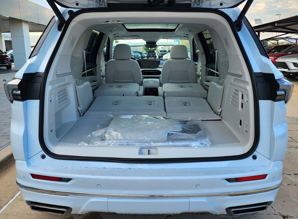 New 2026 Buick Enclave Avenir w/ Super Cruise Package image 56
