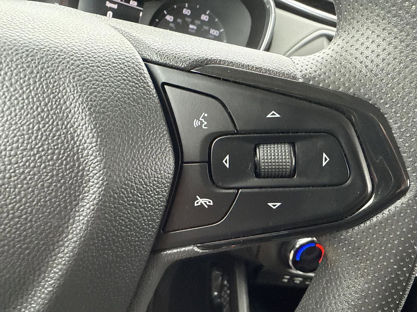 Used 2023 Chevrolet TrailBlazer LT image 17