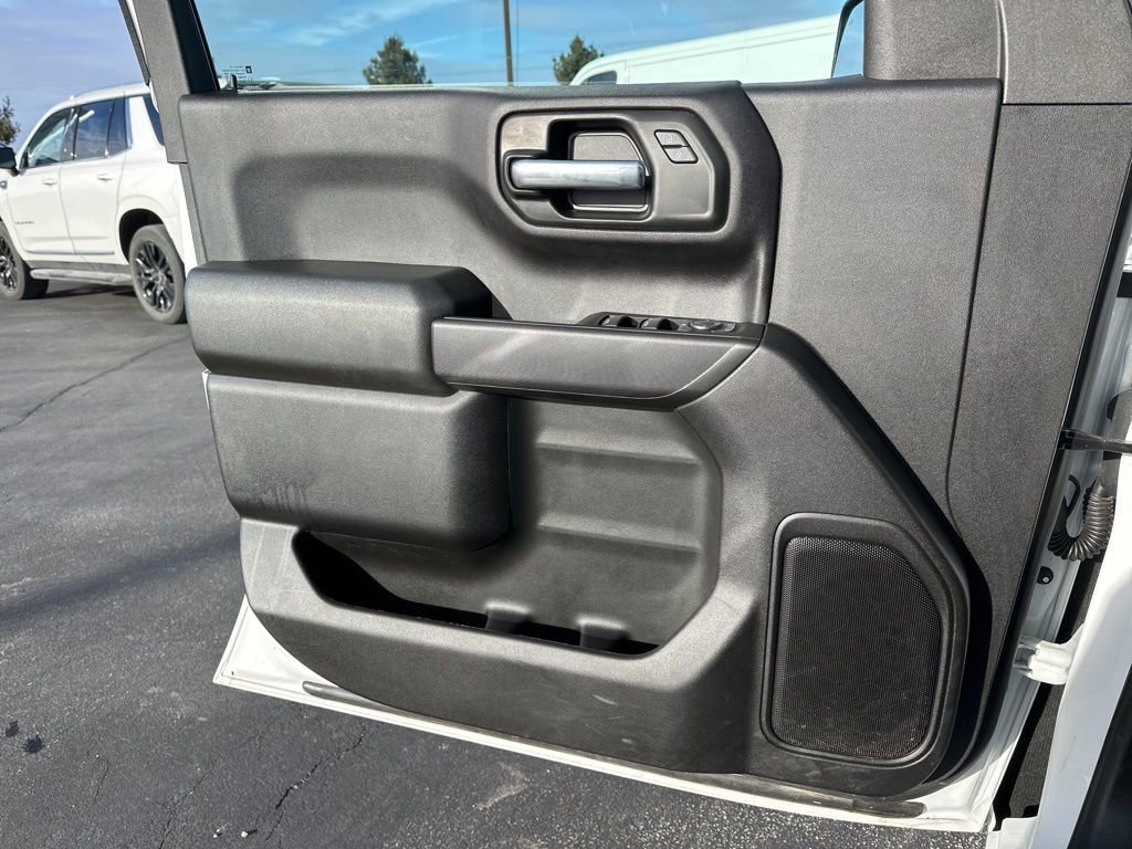 Used 2025 GMC Sierra 1500 Pro w/ Pro Value Package image 19