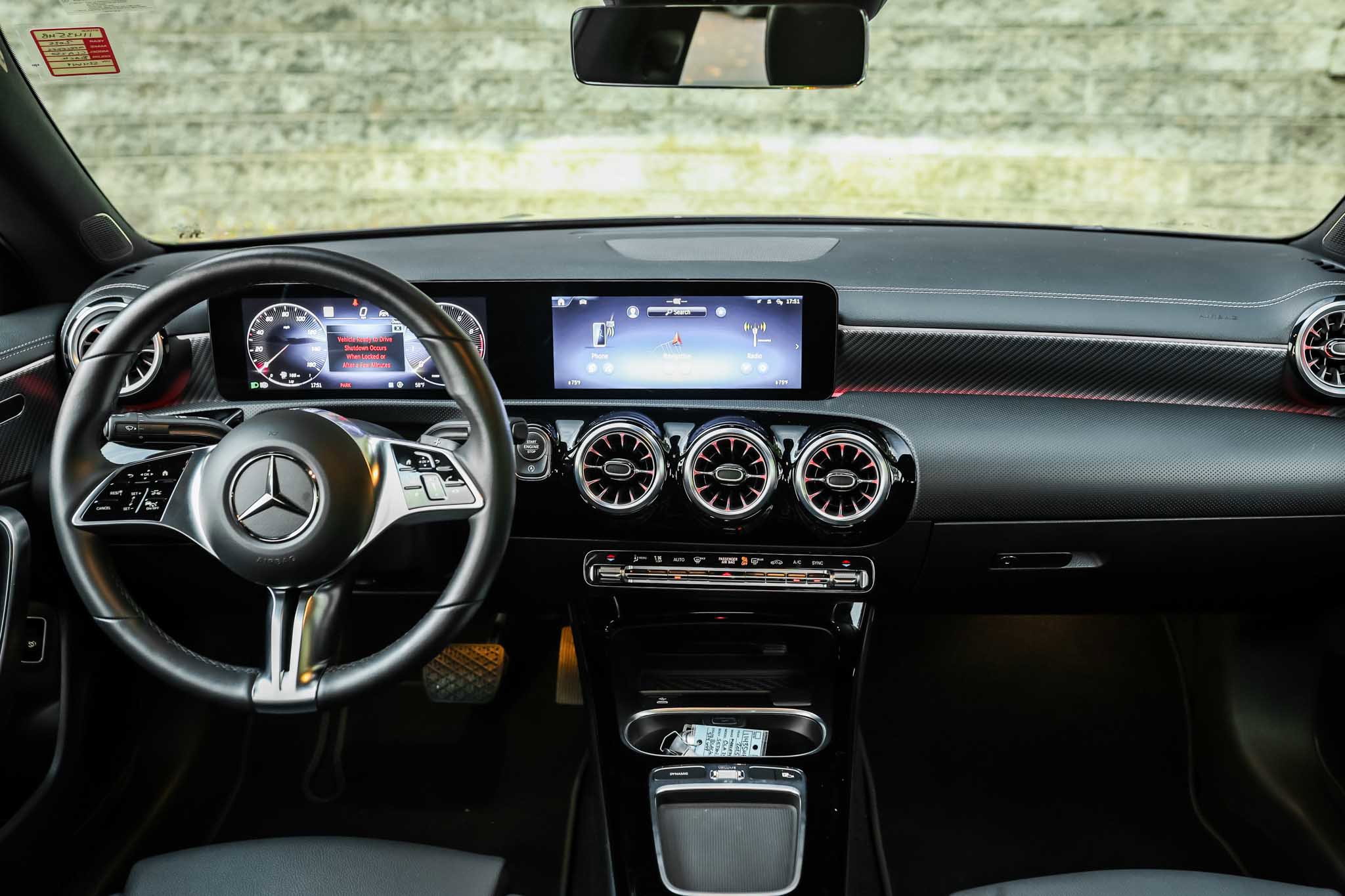 Used 2025 Mercedes-Benz CLA 250 4MATIC image 25