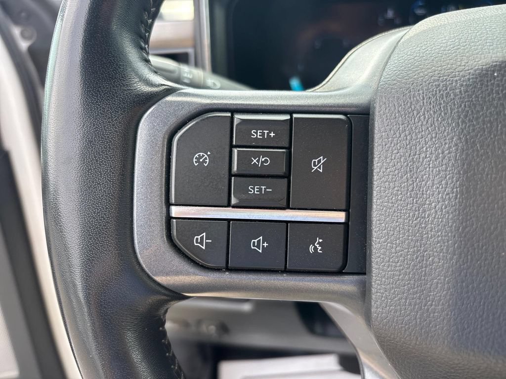 Used 2023 Ford F250 Lariat AWD/4WD image 34