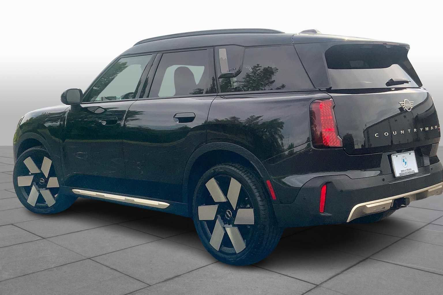 Used 2025 MINI Cooper Countryman S image 11