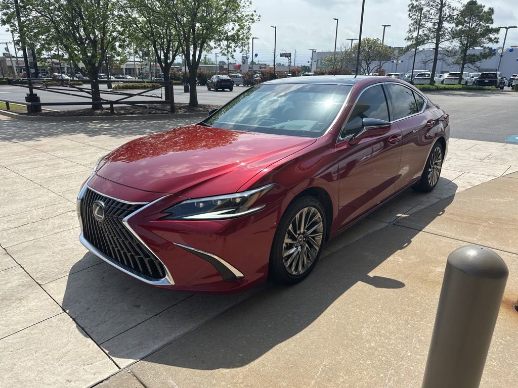 Used 2025 Lexus ES 350 Ultra Luxury w/ Accessory Package (Z2) FWD image 2