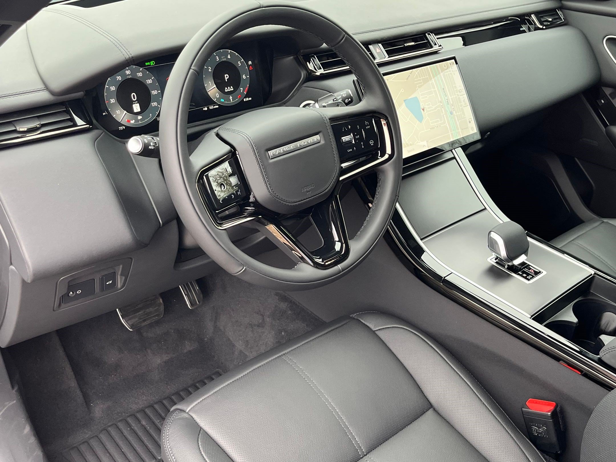 Used 2026 Land Rover Range Rover Velar Dynamic SE AWD/4WD image 4