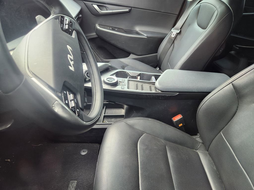 Certified 2023 Kia EV6 Wind w/ Wind Technology Package AWD/4WD image 24