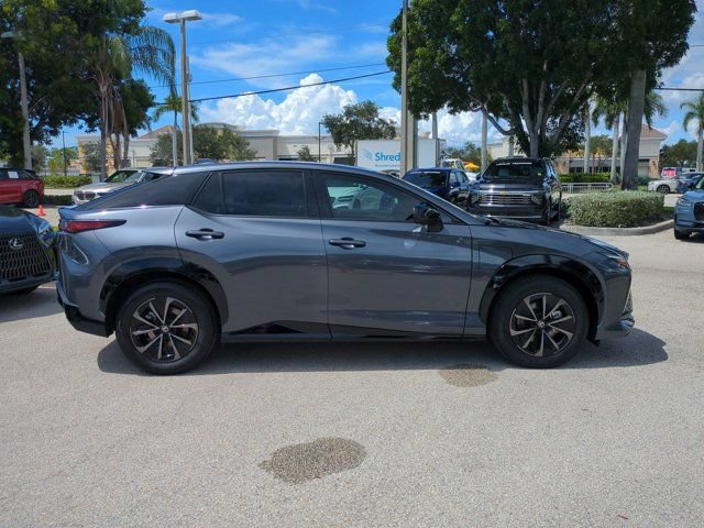 Used 2026 Lexus RZ 350e 2WD w/ Convenience Package image 3