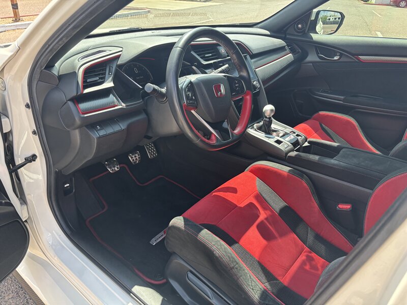 Used 2019 Honda Civic Type R image 13