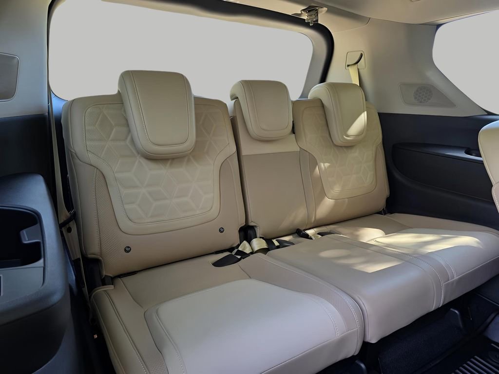 New 2026 Nissan Armada Platinum w/ Convenience Package RWD image 13
