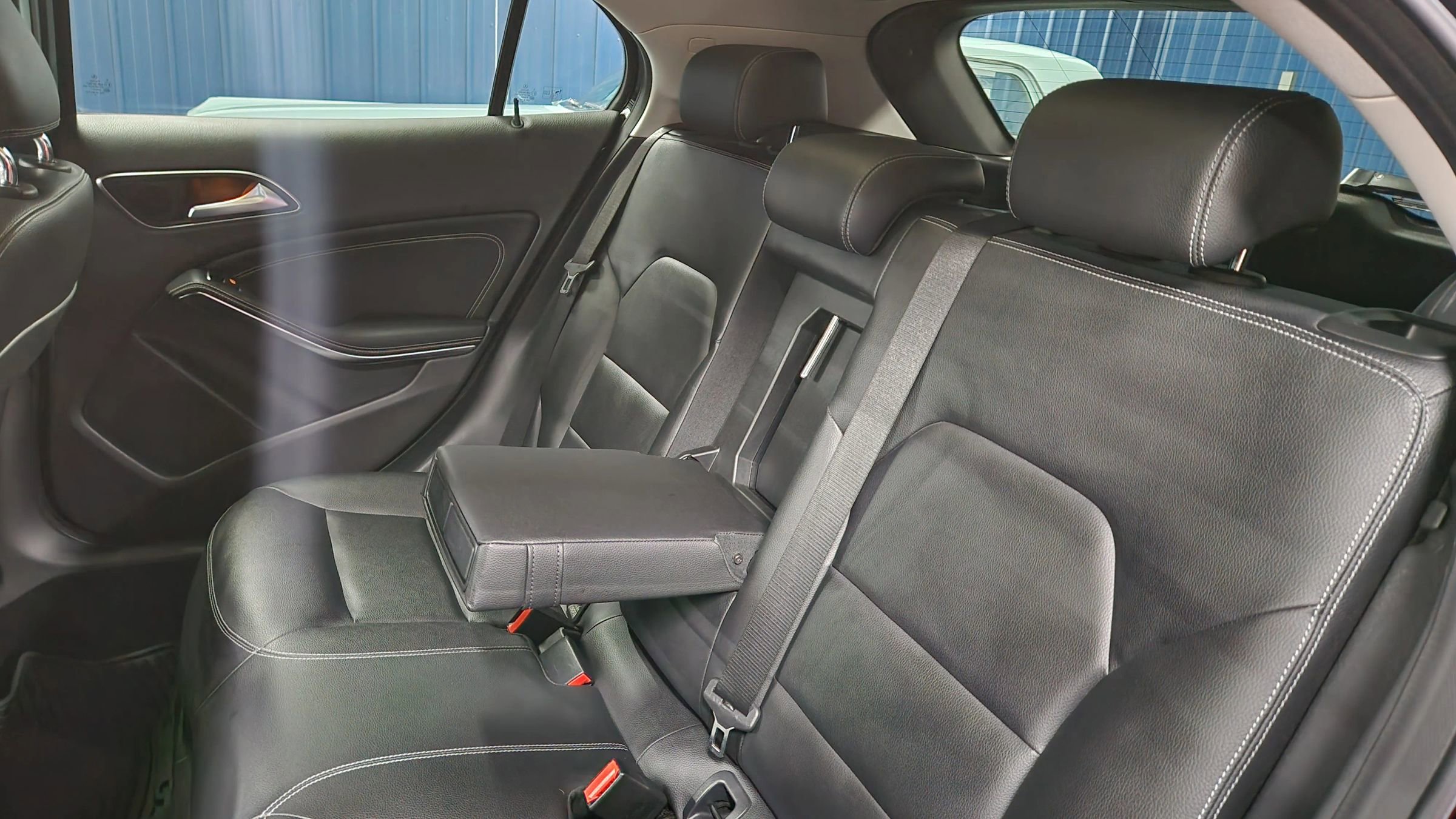 Used 2015 Mercedes-Benz GLA 250 4MATIC image 19