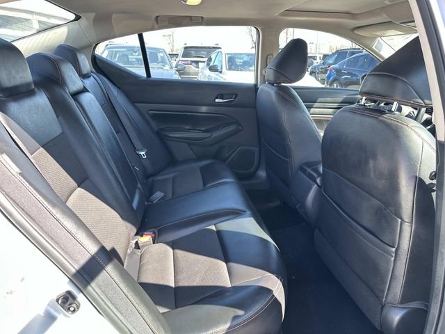 Used 2019 Nissan Altima 2.5 SR w/ SR Premium Package image 11