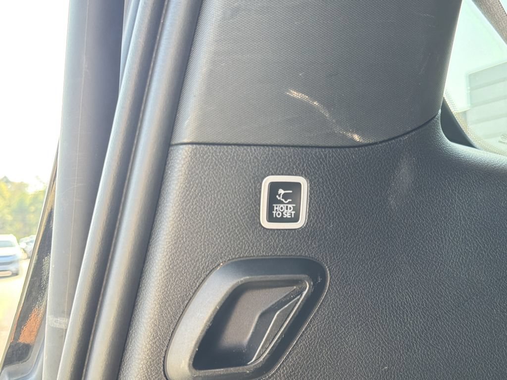 Used 2024 Jeep Wagoneer Series II w/ Flexible Seating Group RWD image 16