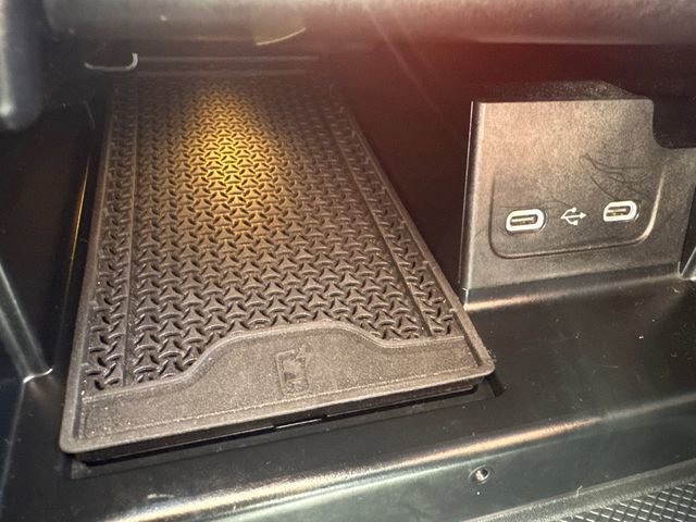 Used 2025 Mercedes-Benz C 300 4MATIC Sedan image 38