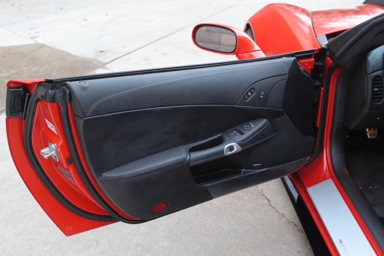 Used 2011 Chevrolet Corvette Z06 image 36