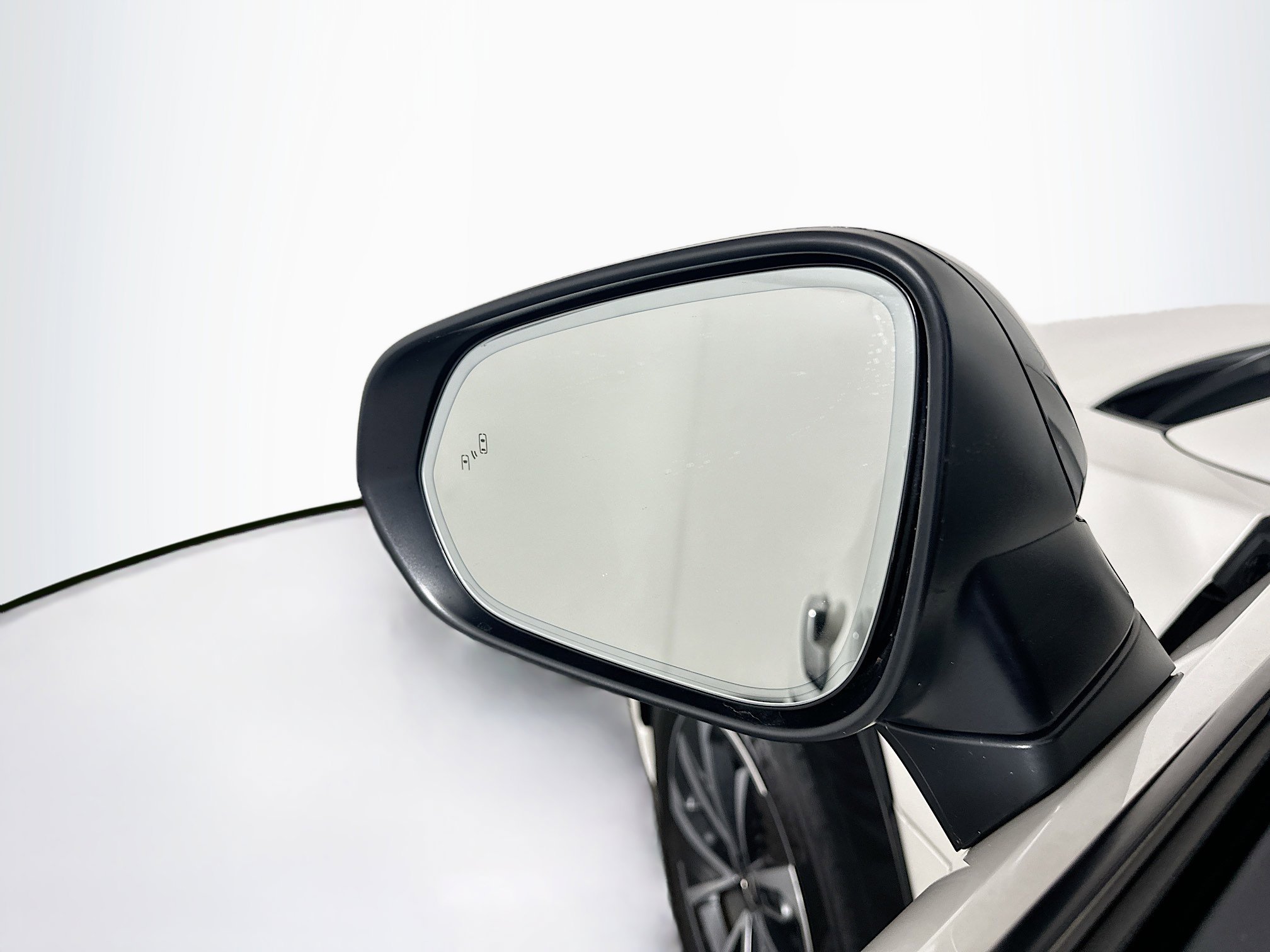 Used 2023 Lexus RZ 450e Premium w/ Technology Package AWD/4WD image 16