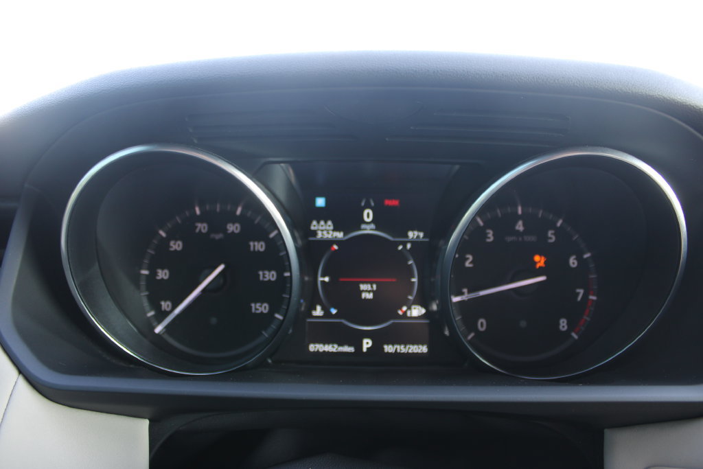 Used 2019 Land Rover Discovery SE AWD/4WD image 34
